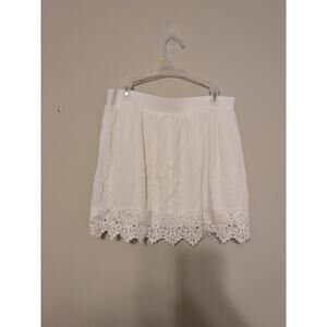 Copper Key White Crochet-Hem Mini Skirt